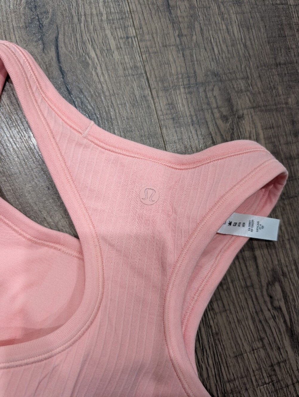 Lululemon Ebb To Street Tank *Crop* - Picture 2 of 3